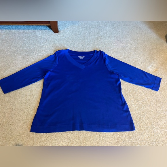 Chico’s V-neck Pima cotton 3/4 length sleeve tee - Picture 3 of 10